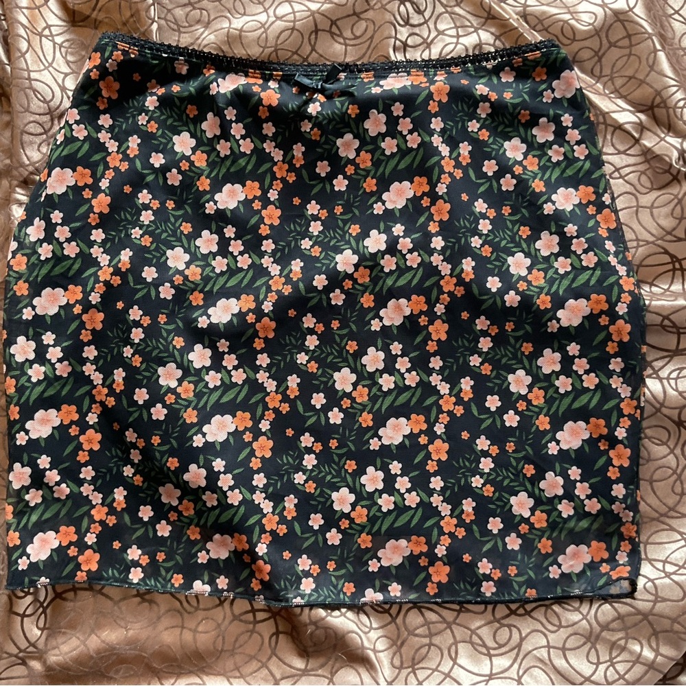 EG. Chris. G Mesh Floral Mini Skirt